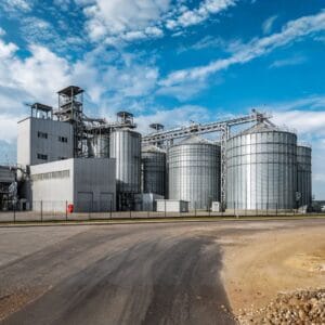 Industrial Oil Tank Cleaning