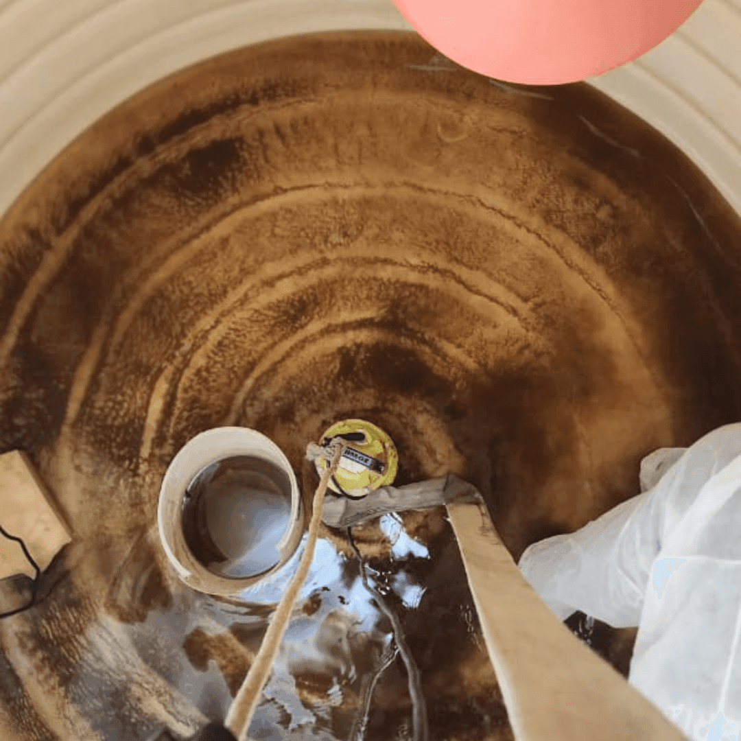 Water tank cleaning project 4